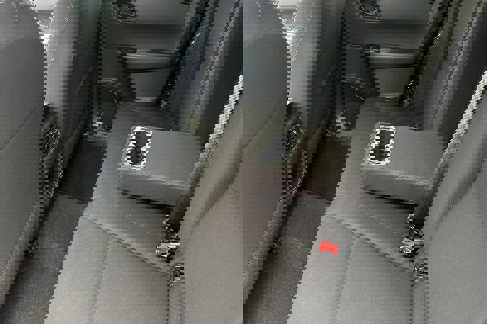 Used 2024 Nissan Rogue S image 5