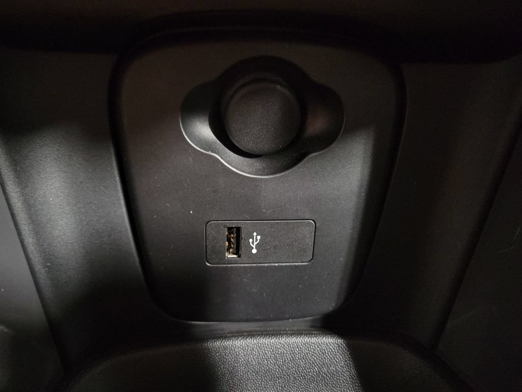 Used 2021 MINI Cooper 2-Door Hardtop FWD image 19