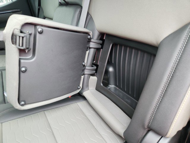 Used 2024 Chevrolet Silverado 1500 ZR2 w/ Technology Package image 29