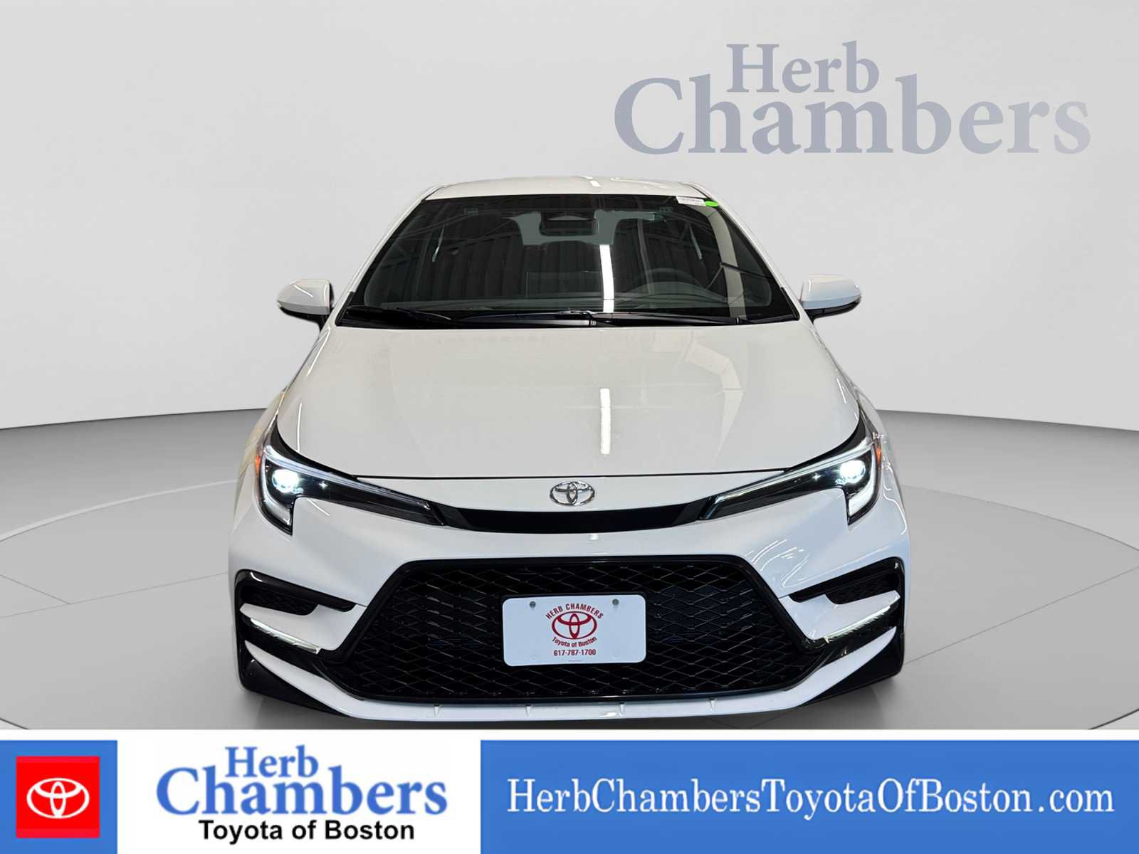 New 2026 Toyota Corolla SE w/ SE Package FWD image 2