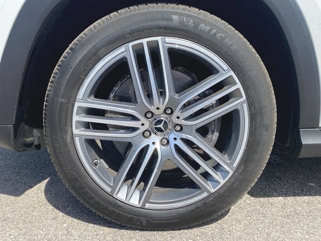Used 2025 Mercedes-Benz GLS 450 4MATIC image 34