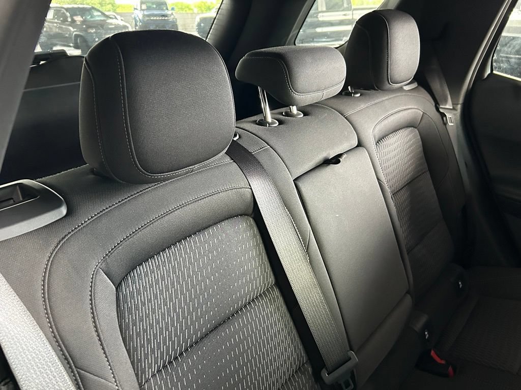 Used 2025 Chevrolet Equinox LT AWD/4WD image 37