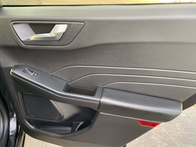 Used 2025 Ford Escape ST-Line Select image 33
