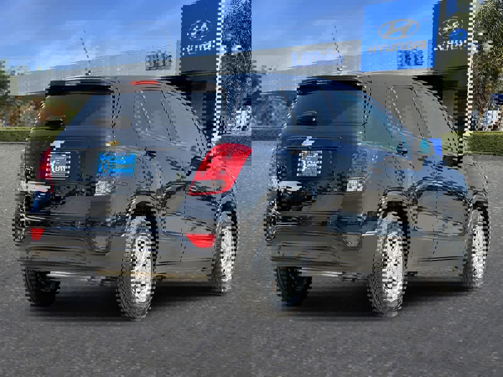 Used 2020 Chevrolet Trax LS w/ Tint and Cruise Package image 3