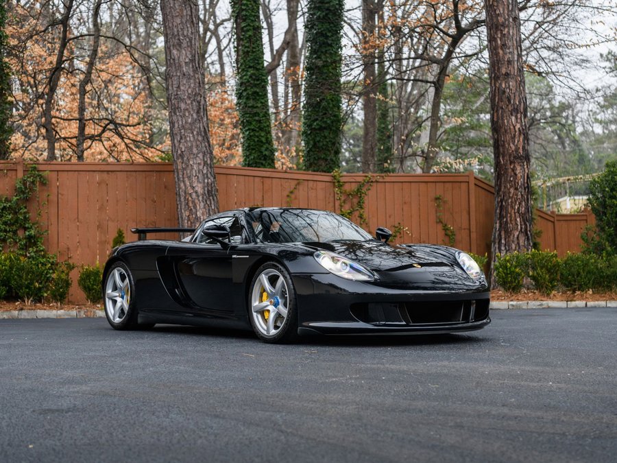 Used 2004 Porsche Carrera GT image 4