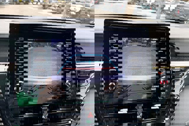 Used 2021 Toyota Camry SE image 21