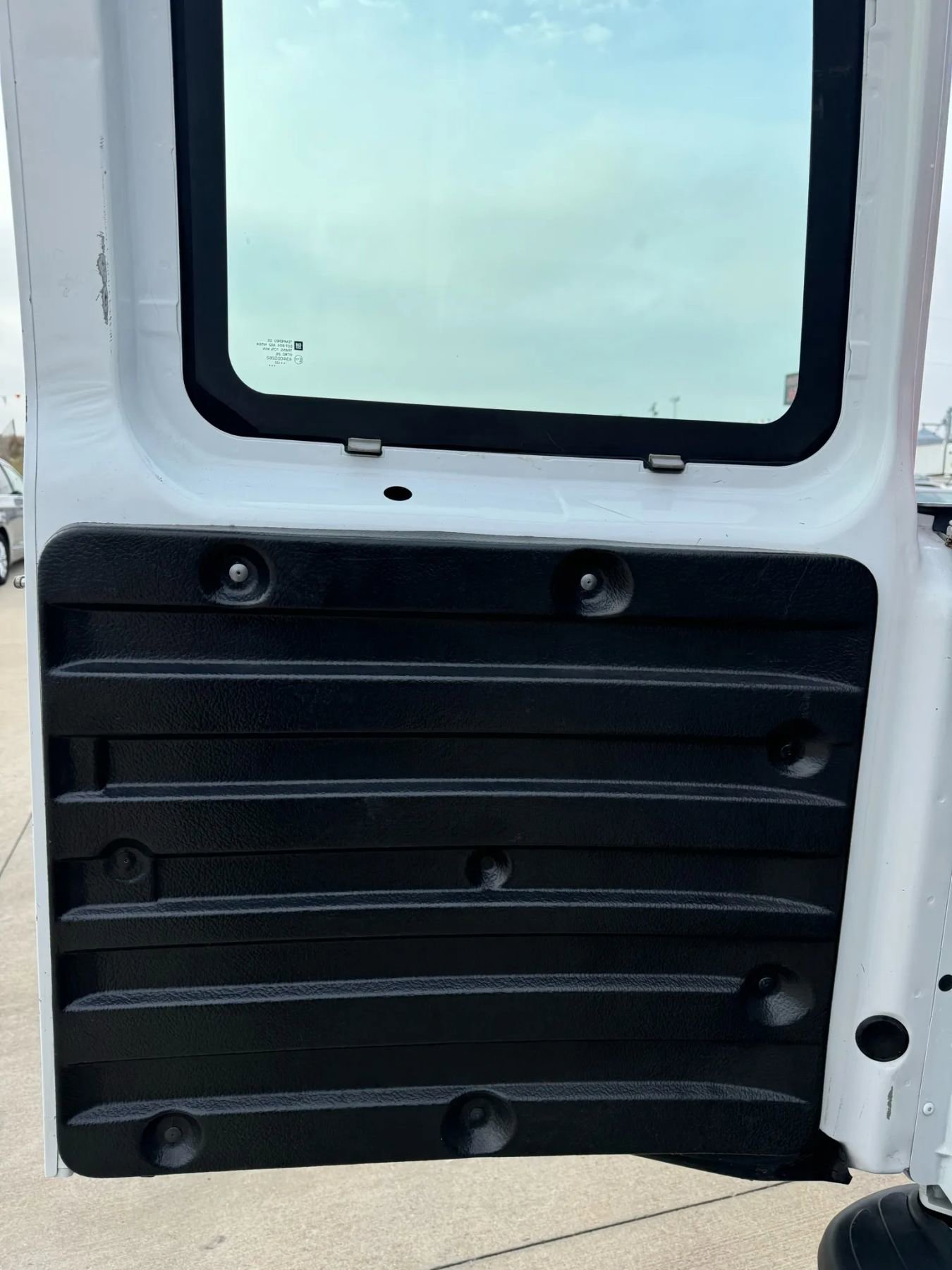 Used 2024 GMC Savana 2500 w/ Driver Convenience Package RWD image 5