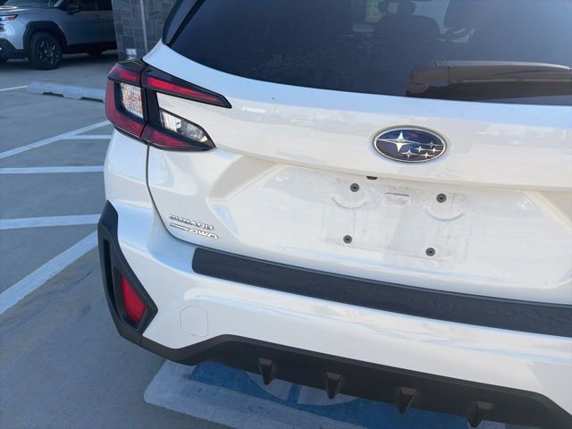 Used 2025 Subaru Crosstrek 2.0i Premium image 31