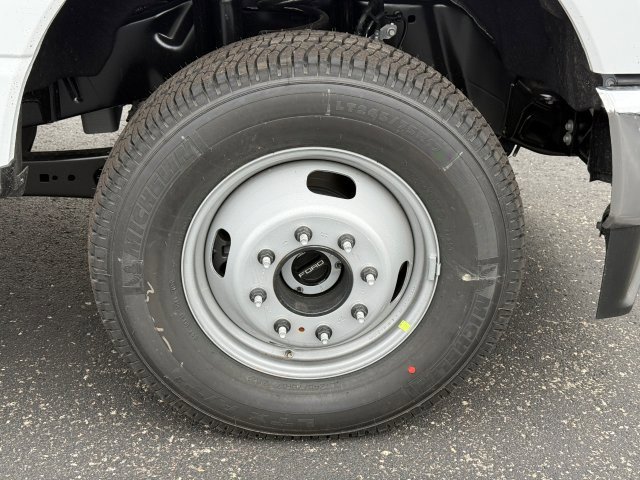 New 2026 Ford F350 XL w/ XL Chrome Package image 13