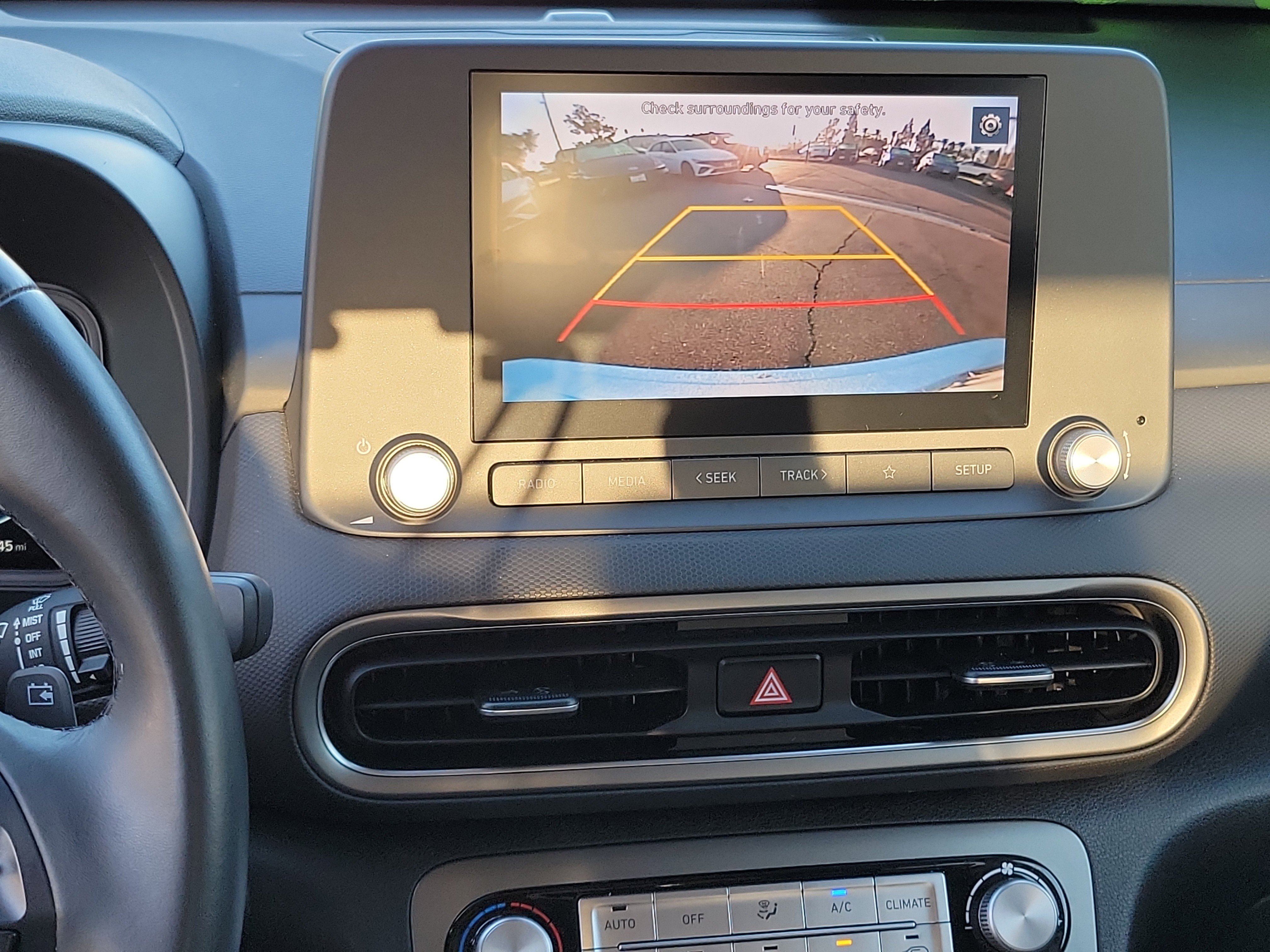 Certified 2022 Hyundai Kona SEL w/ Convenience Package image 12