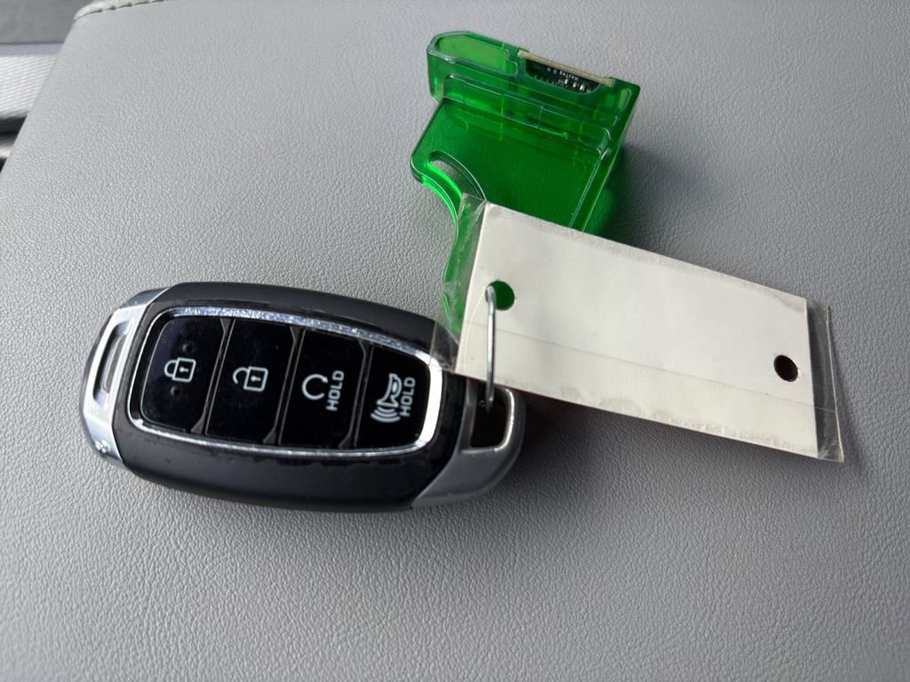 Used 2022 Hyundai Palisade SEL FWD image 29