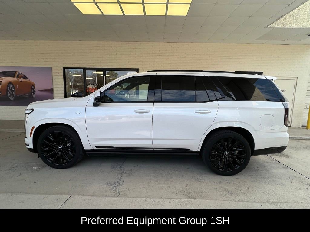Used 2025 Cadillac Escalade Sport Platinum w/ LPO, ONYX Package image 4