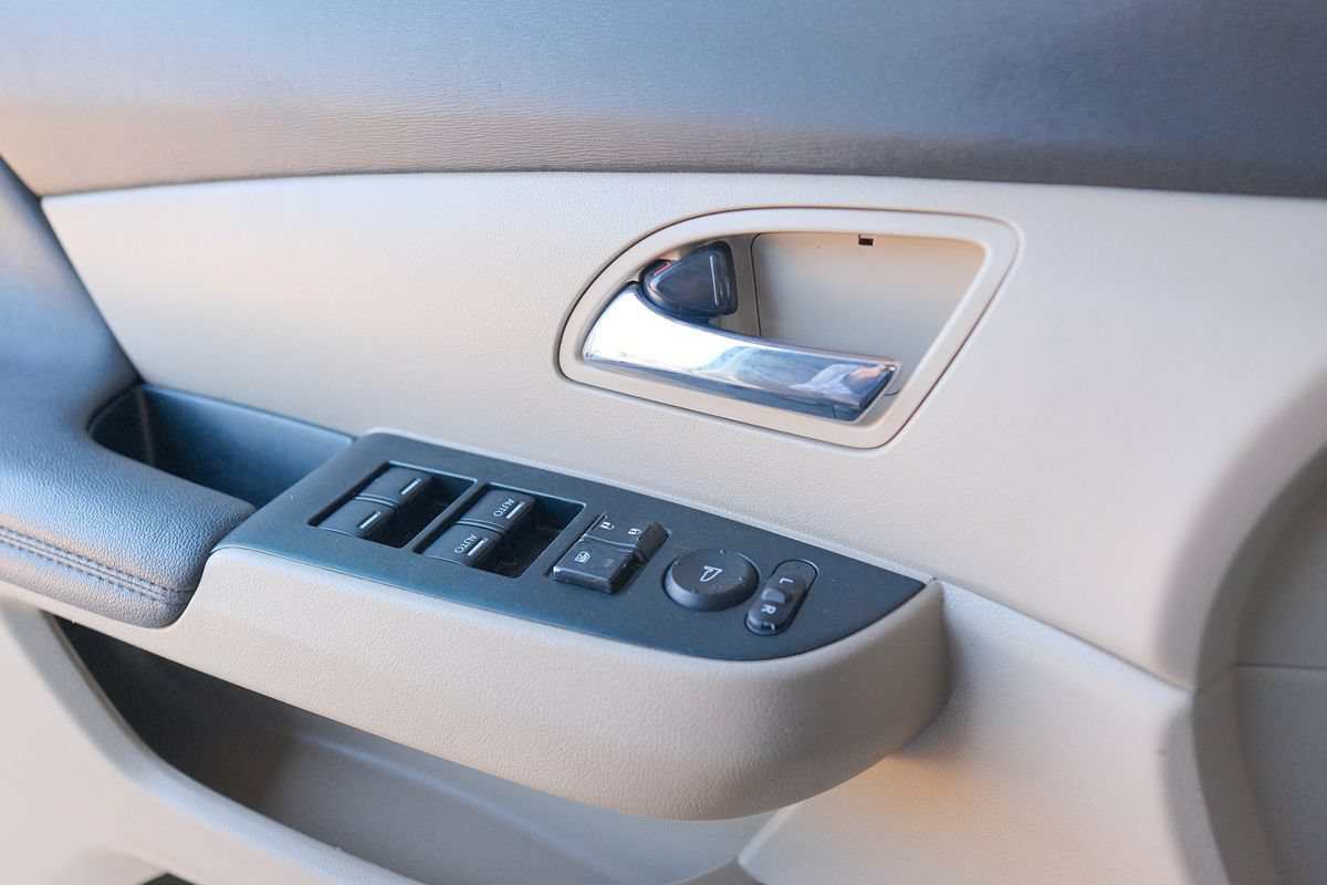 Used 2016 Honda Odyssey LX image 10