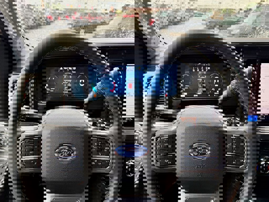 New 2026 Ford F350 Lariat image 21