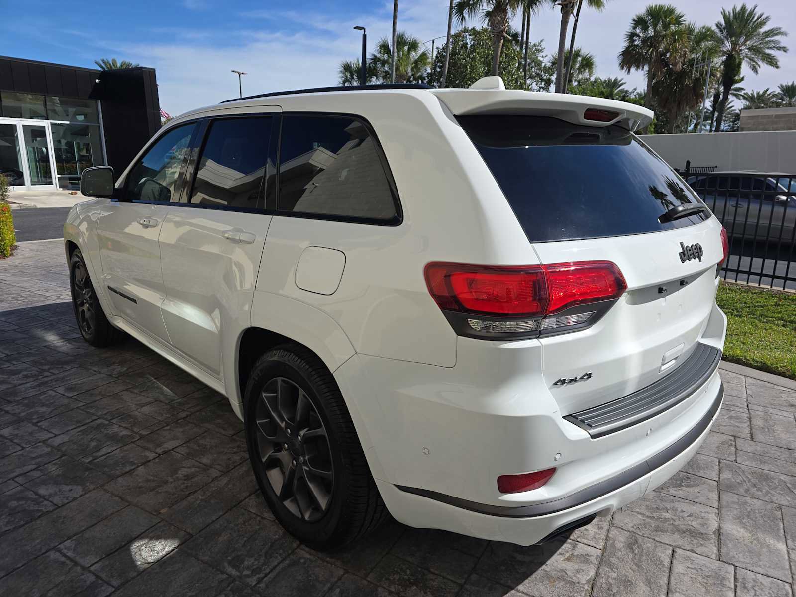 Used 2020 Jeep Grand Cherokee High Altitude image 8