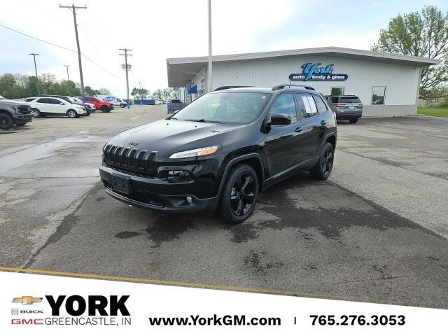 Used 2018 Jeep Cherokee Latitude w/ Altitude Package FWD image 1