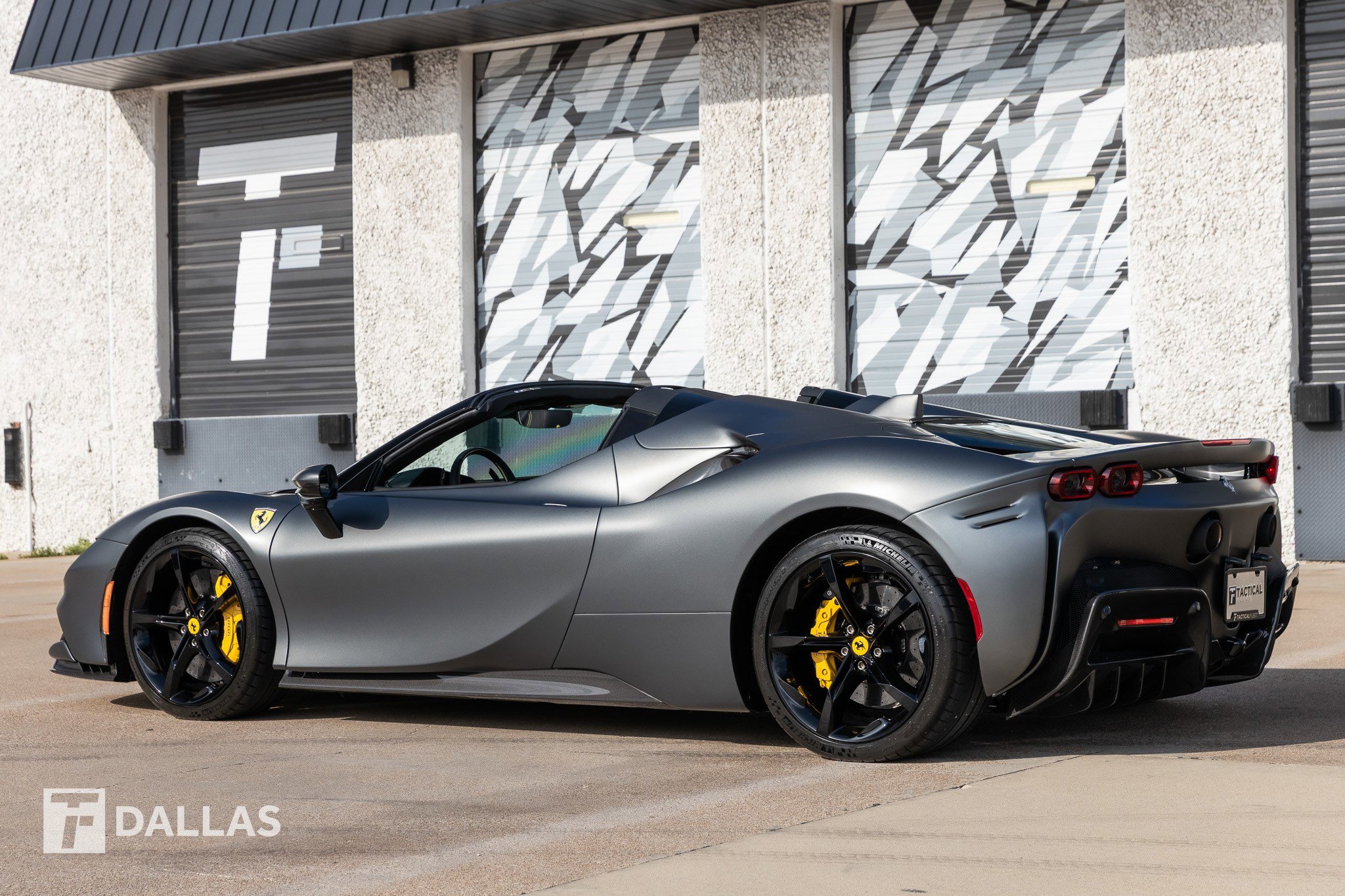 Used 2025 Ferrari SF90 Spider Spider image 12