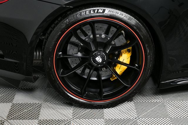 Certified 2019 Porsche 911 Speedster image 38