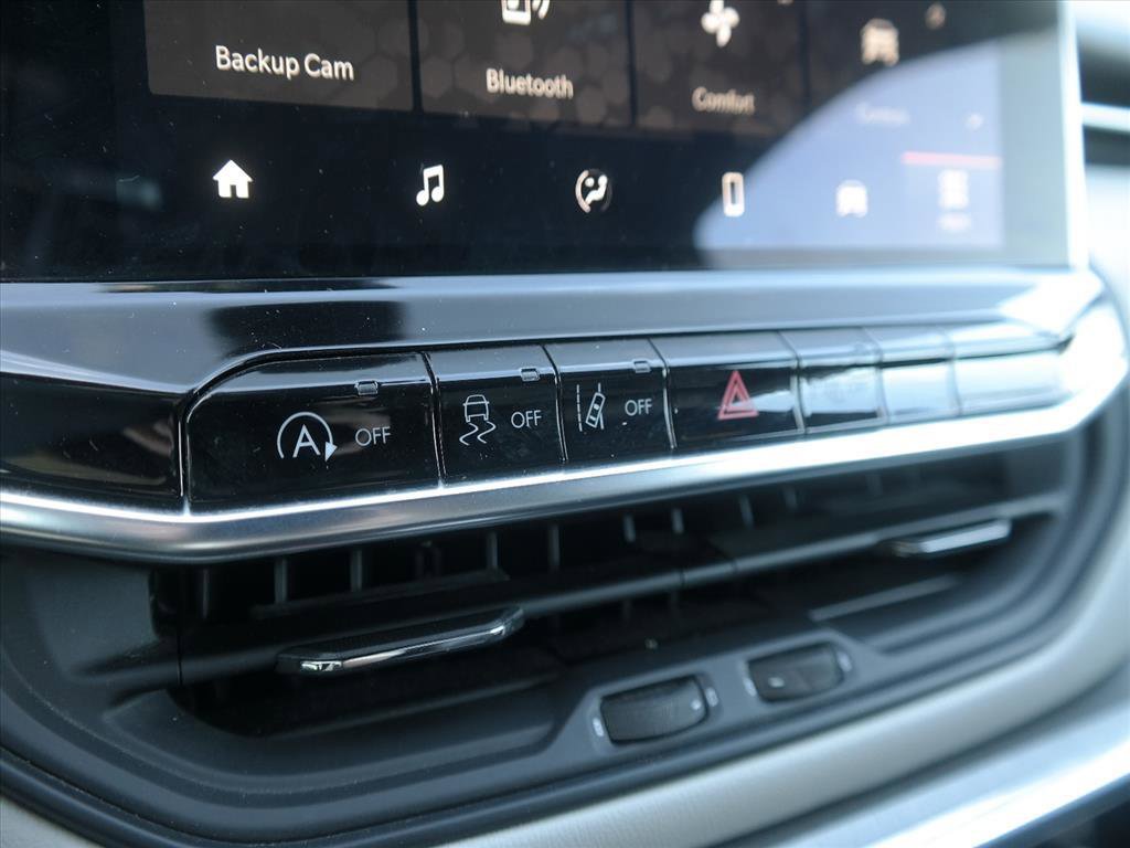 Used 2024 Jeep Compass Limited image 18