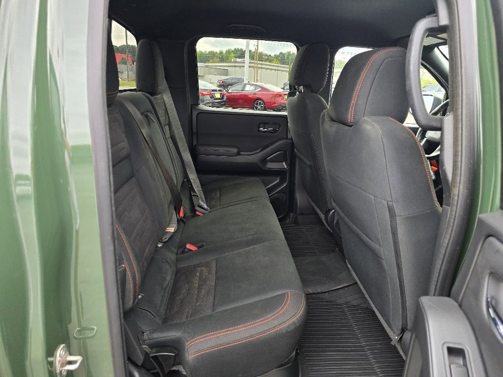 Used 2022 Nissan Frontier PRO-4X w/ Technology Package image 12