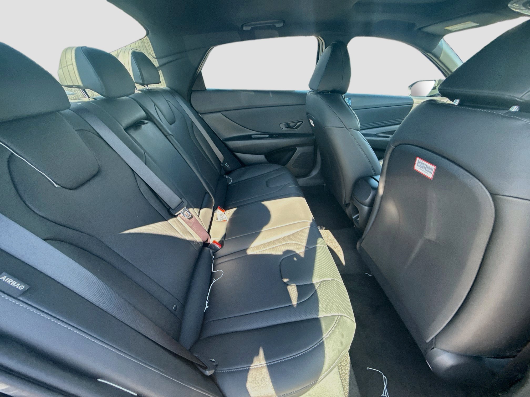 New 2026 Hyundai Elantra SEL Sport FWD image 19