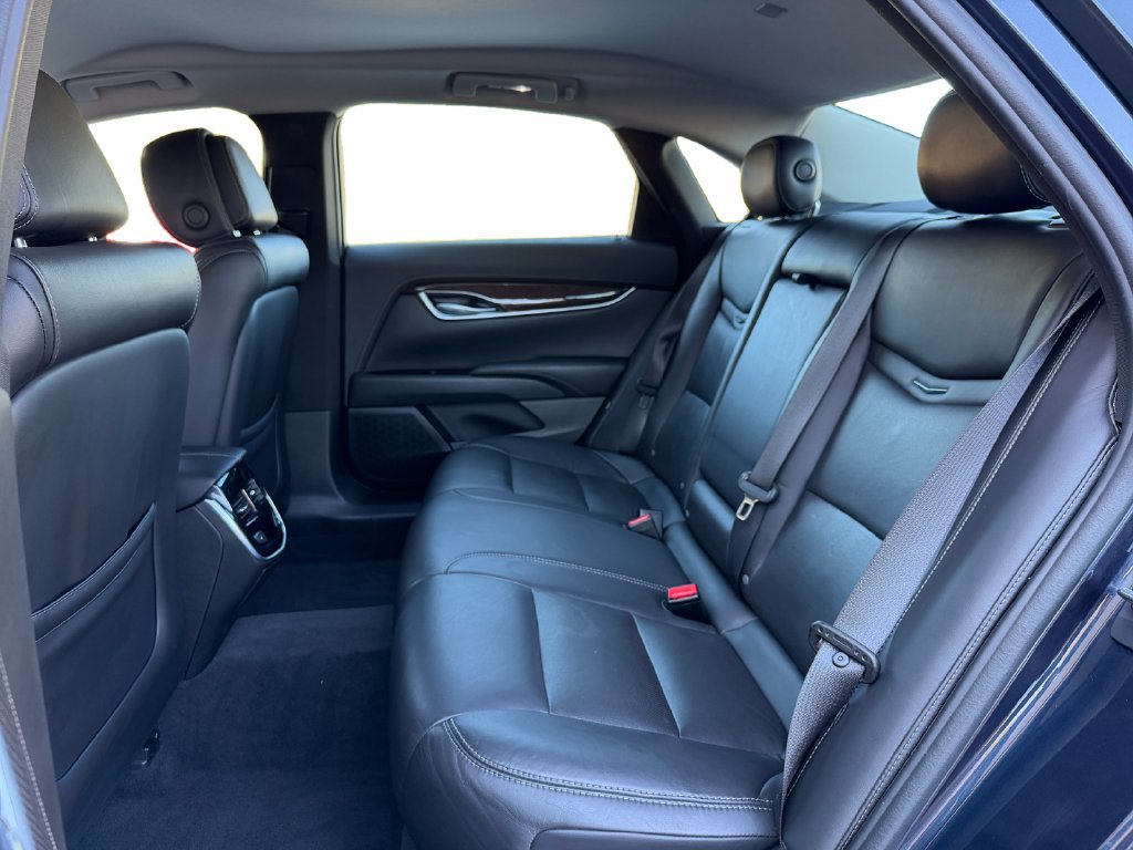 Used 2013 Cadillac XTS Luxury AWD/4WD image 19