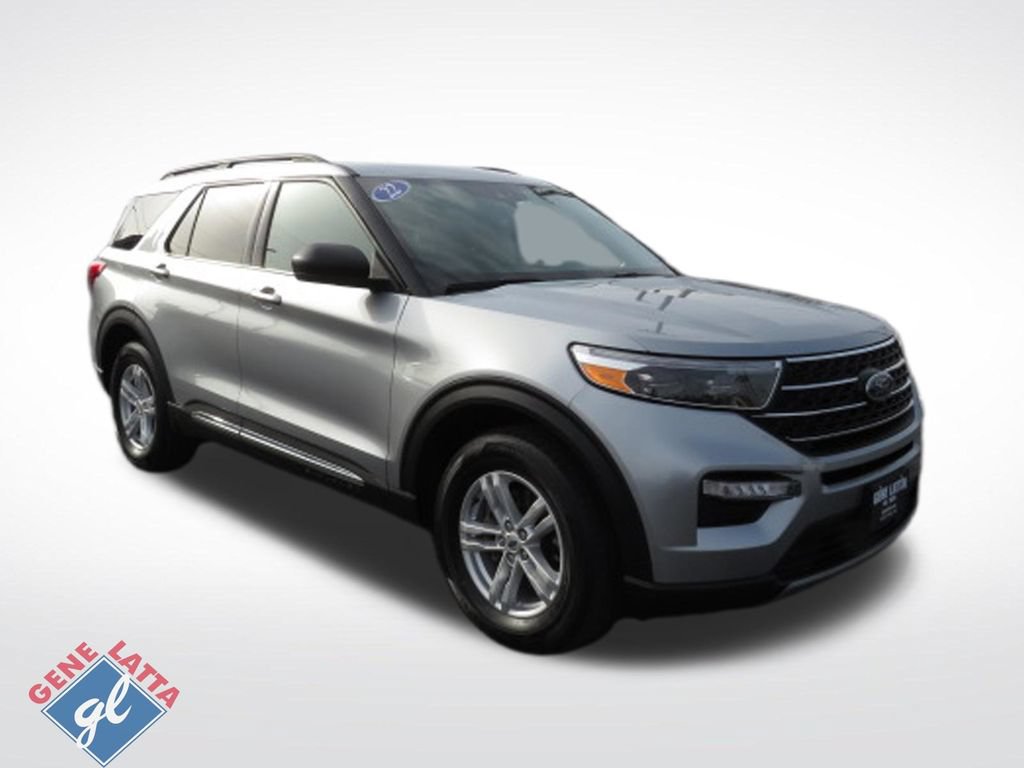 Certified 2022 Ford Explorer XLT w/ Equipment Group 202A