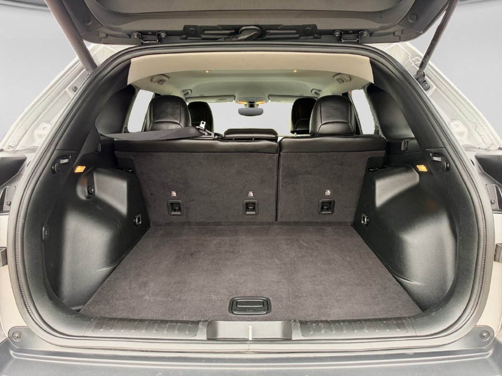 Used 2019 Jeep Cherokee Limited AWD/4WD image 27