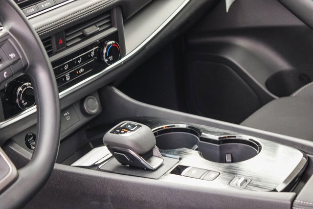 New 2026 Nissan Rogue S image 23