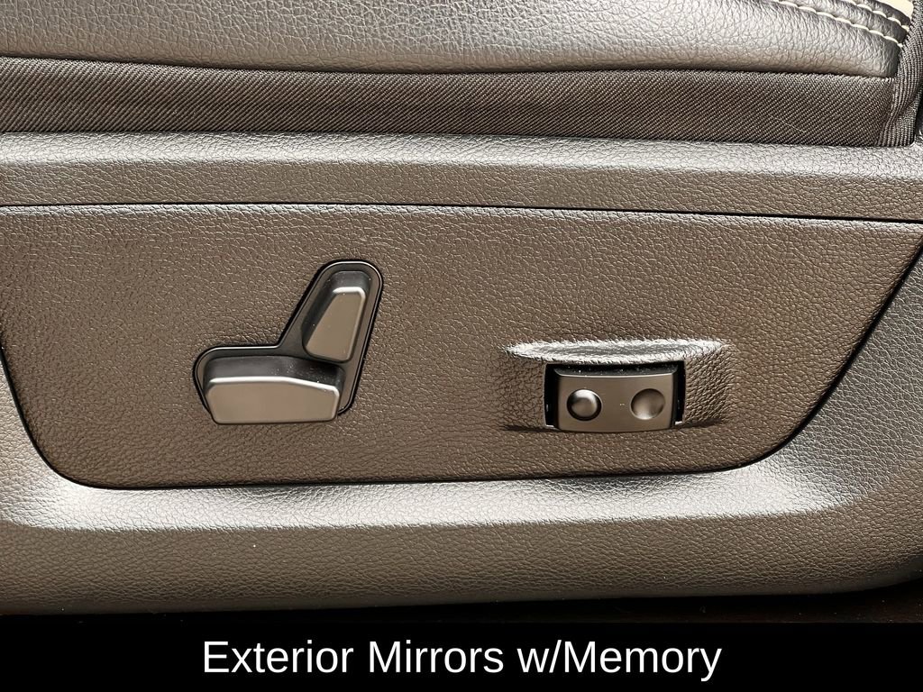 Used 2024 RAM 3500 Laramie w/ Towing Technology Group image 31