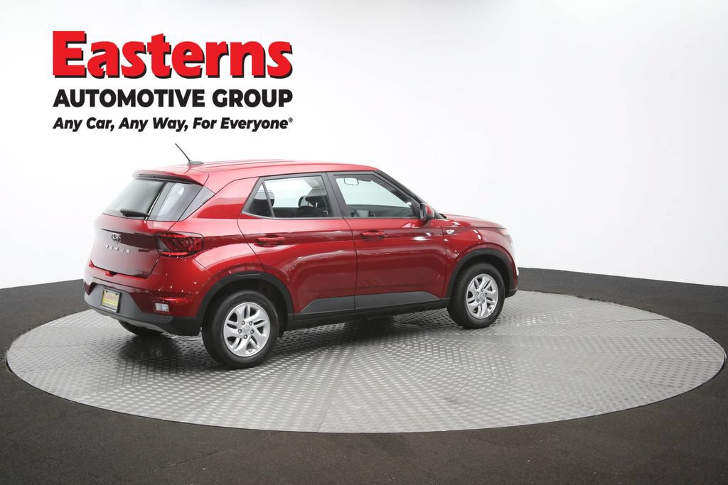 Used 2025 Hyundai Venue SE FWD image 40