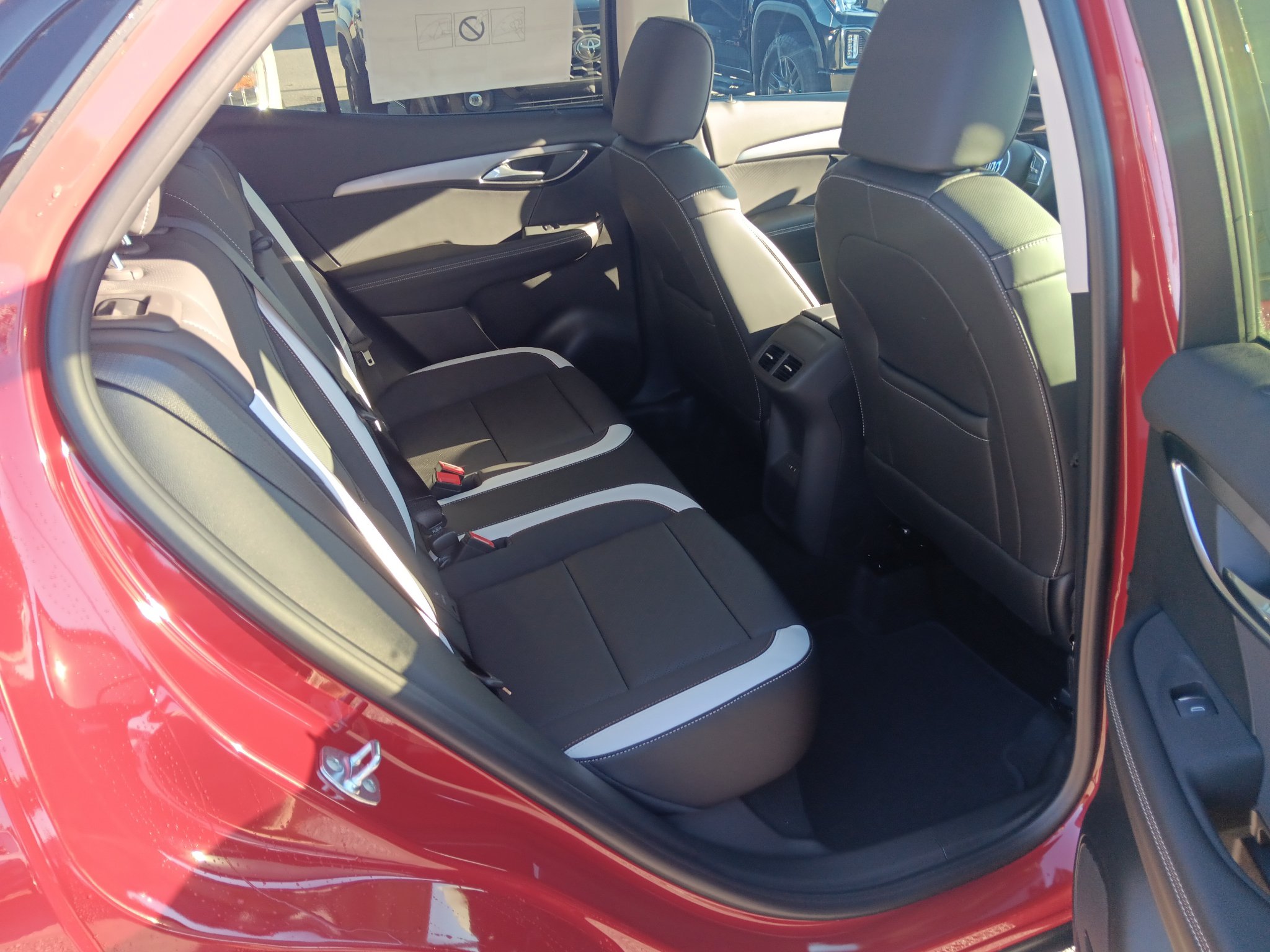 New 2026 Buick Envision Sport Touring AWD/4WD image 17