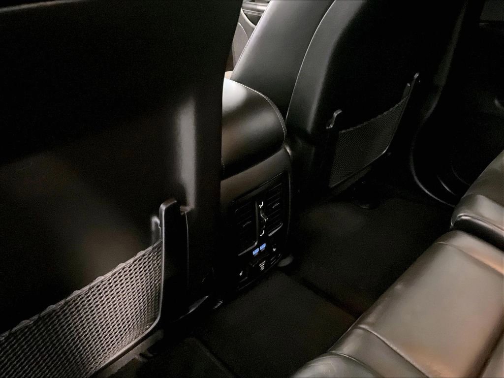 Used 2022 Dodge Durango GT image 23