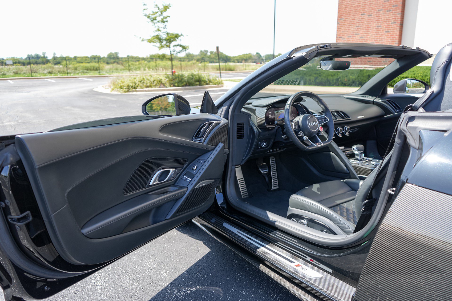 Used 2020 Audi R8 V10 performance AWD/4WD image 18