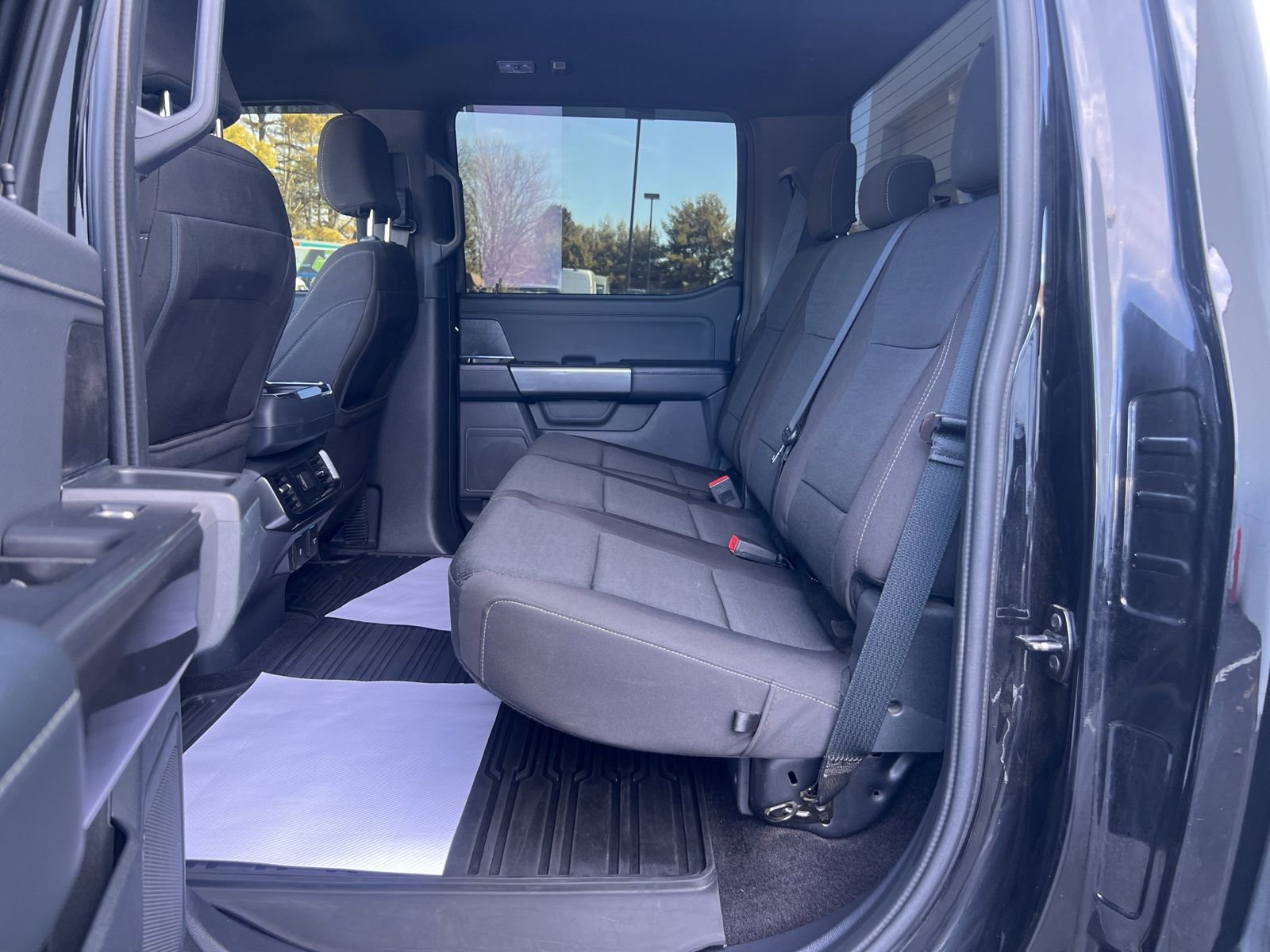 Used 2022 Ford F150 XLT w/ Equipment Group 302A High AWD/4WD image 26