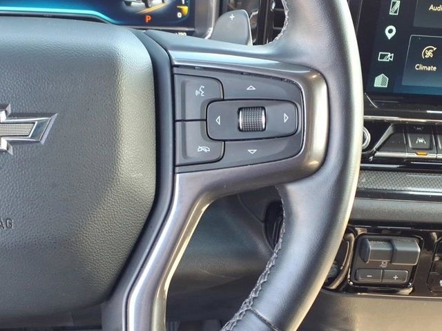 Used 2023 Chevrolet Silverado 1500 ZR2 w/ Technology Package AWD/4WD image 18