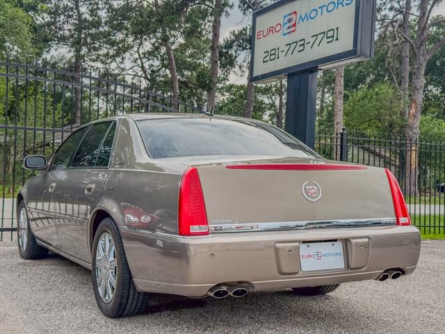 Used 2007 Cadillac DTS Luxury II FWD image 5