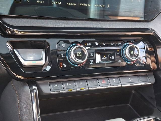 Used 2023 GMC Sierra 1500 AT4 w/ AT4 Preferred Package image 16