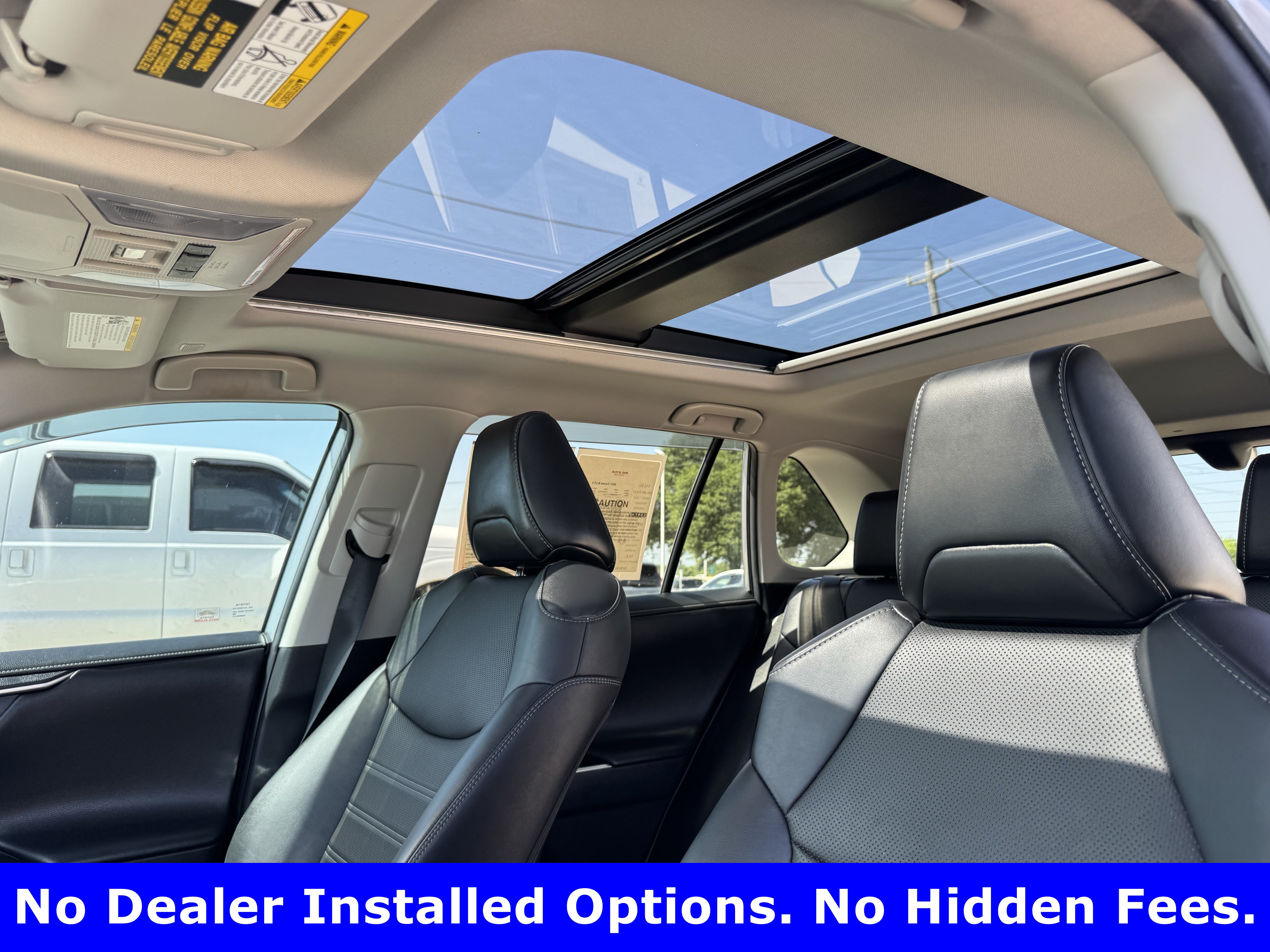 Used 2023 Toyota RAV4 Limited AWD/4WD image 23