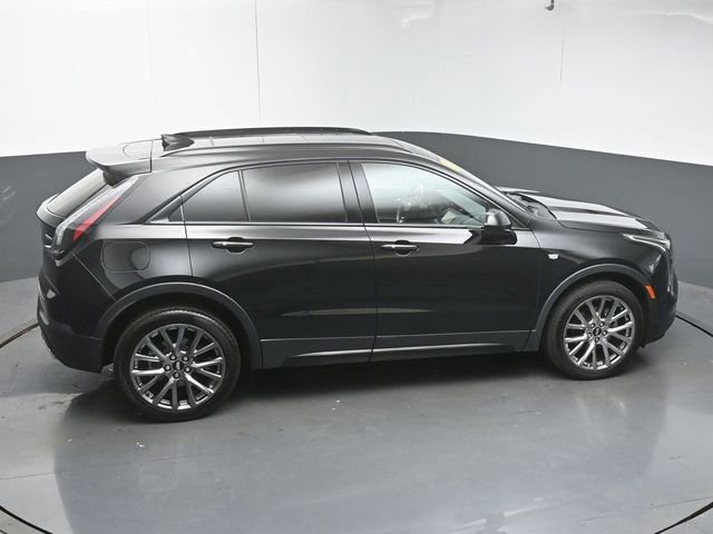 Used 2019 Cadillac XT4 Sport w/ LPO, Midnight Sport Package FWD image 49