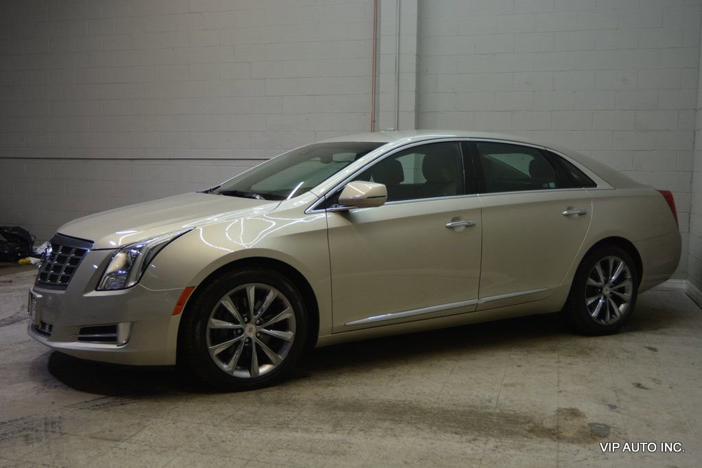 Used 2013 Cadillac XTS Luxury w/ Driver Awareness Package image 30