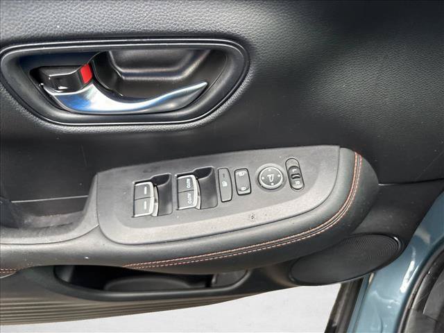 Used 2024 Honda HR-V Sport image 12