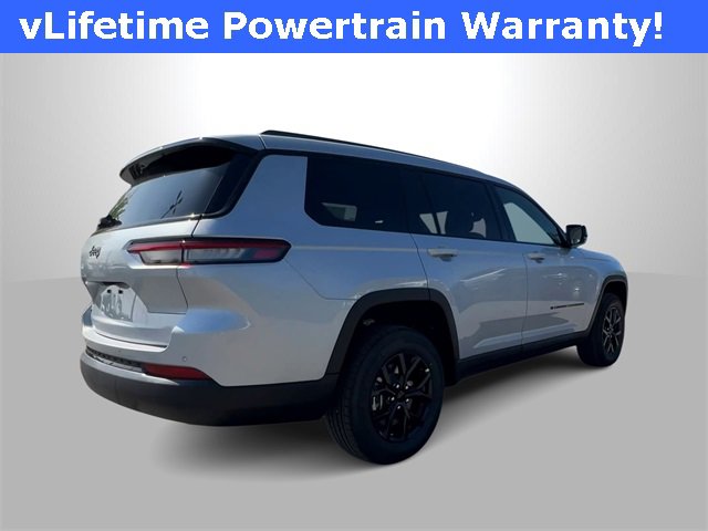 New 2025 Jeep Grand Cherokee L Laredo image 8