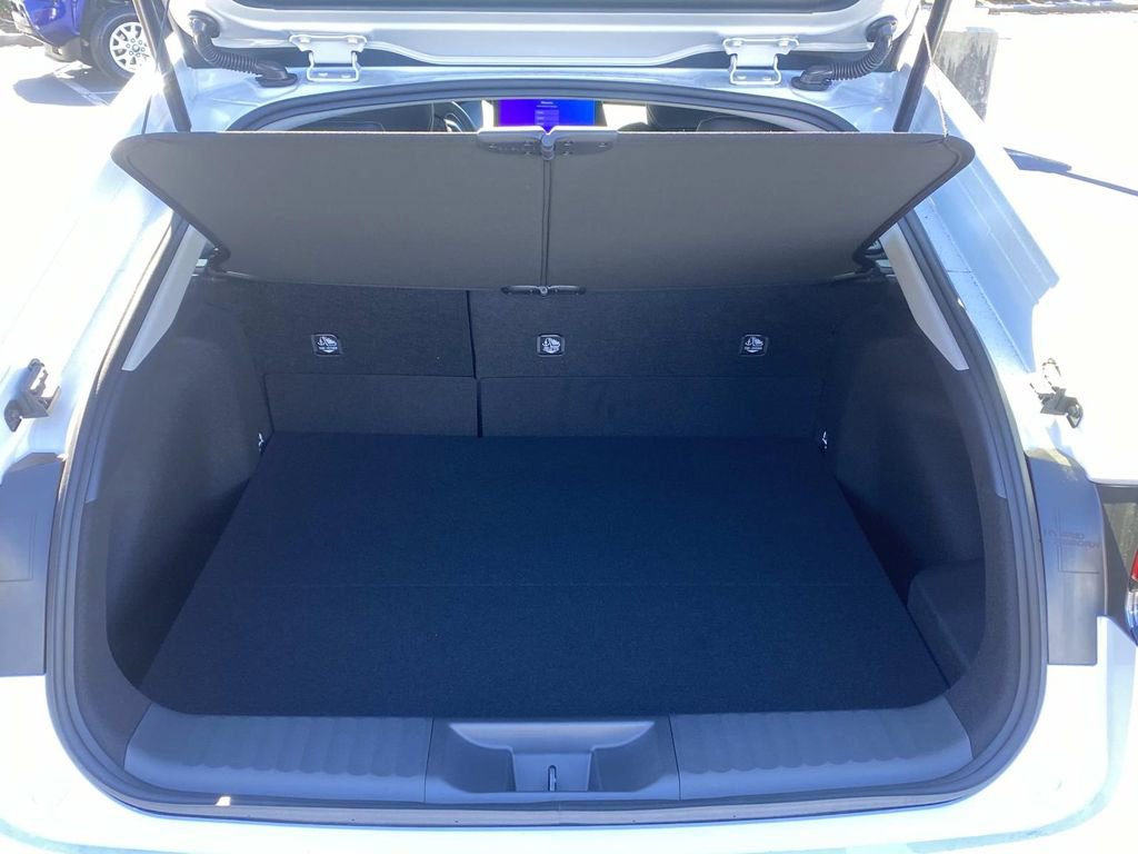 New 2026 Toyota Prius XLE image 22