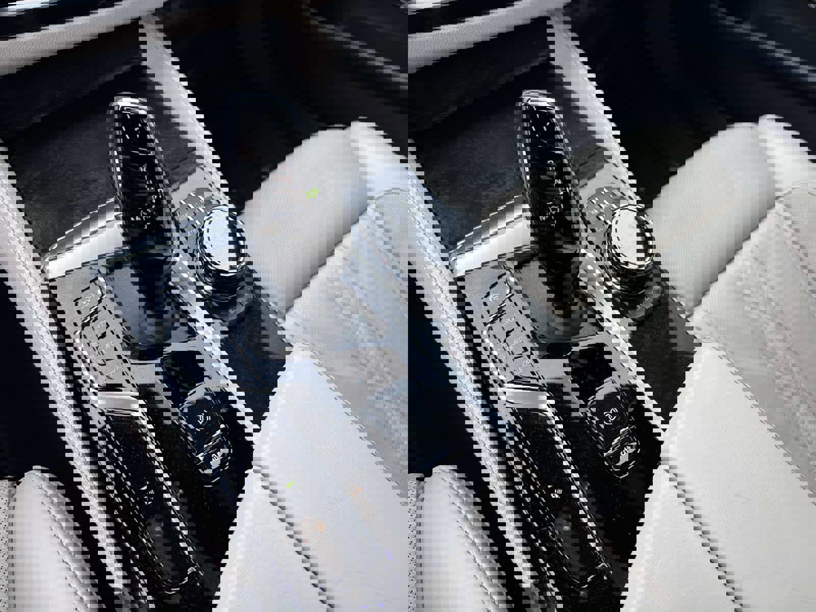 Used 2021 BMW M550i xDrive w/ Executive Package image 25