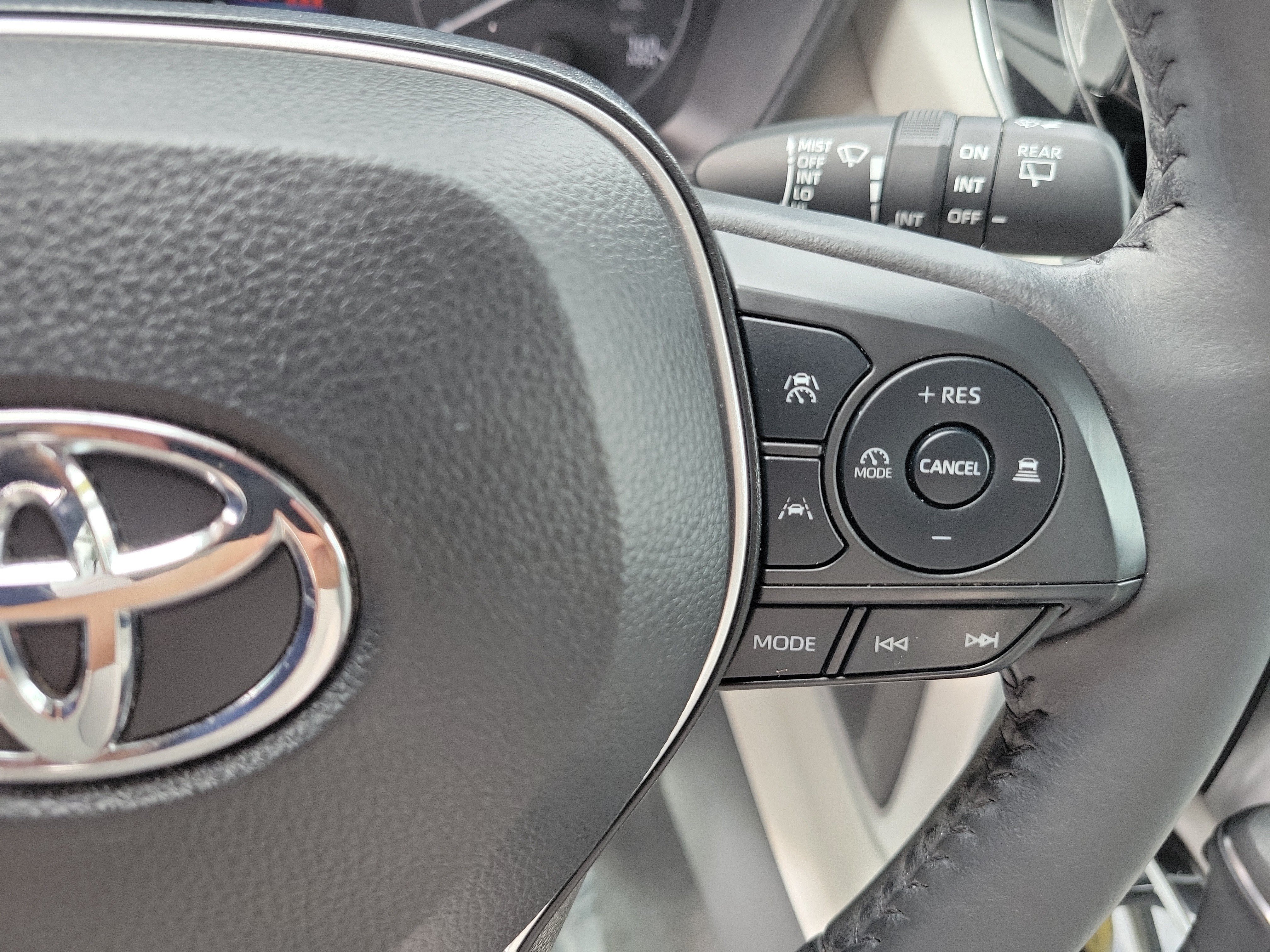 Certified 2023 Toyota Corolla Cross LE FWD image 26