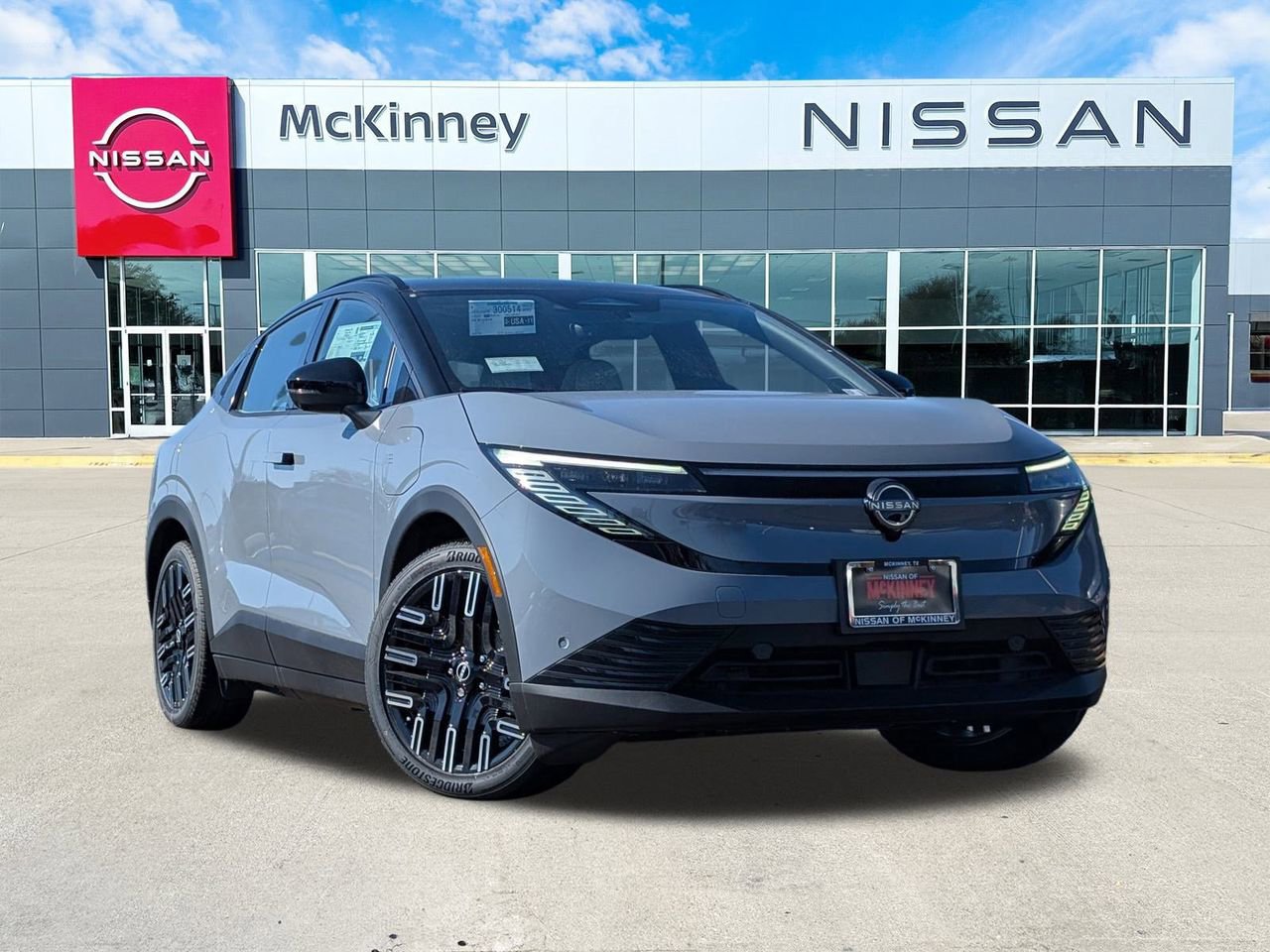 New 2026 Nissan Leaf Platinum+ image 1