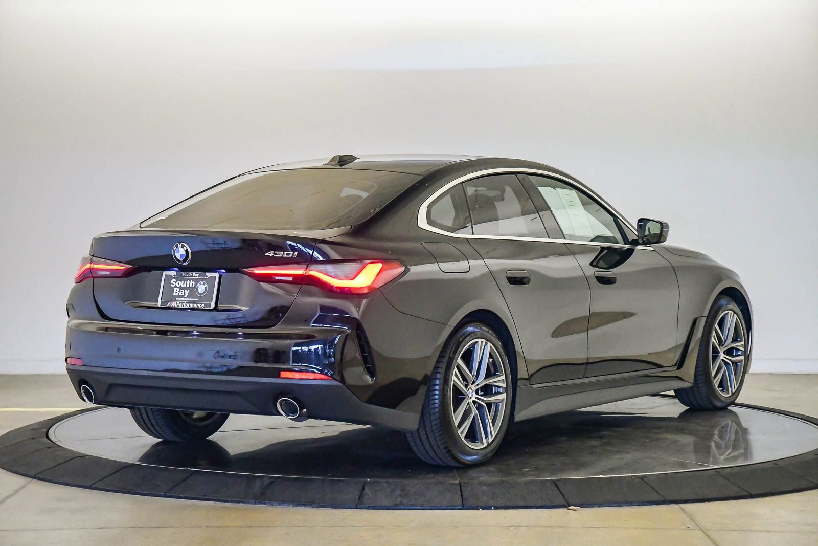 Certified 2024 BMW 430i Gran Coupe w/ Convenience Package RWD image 4