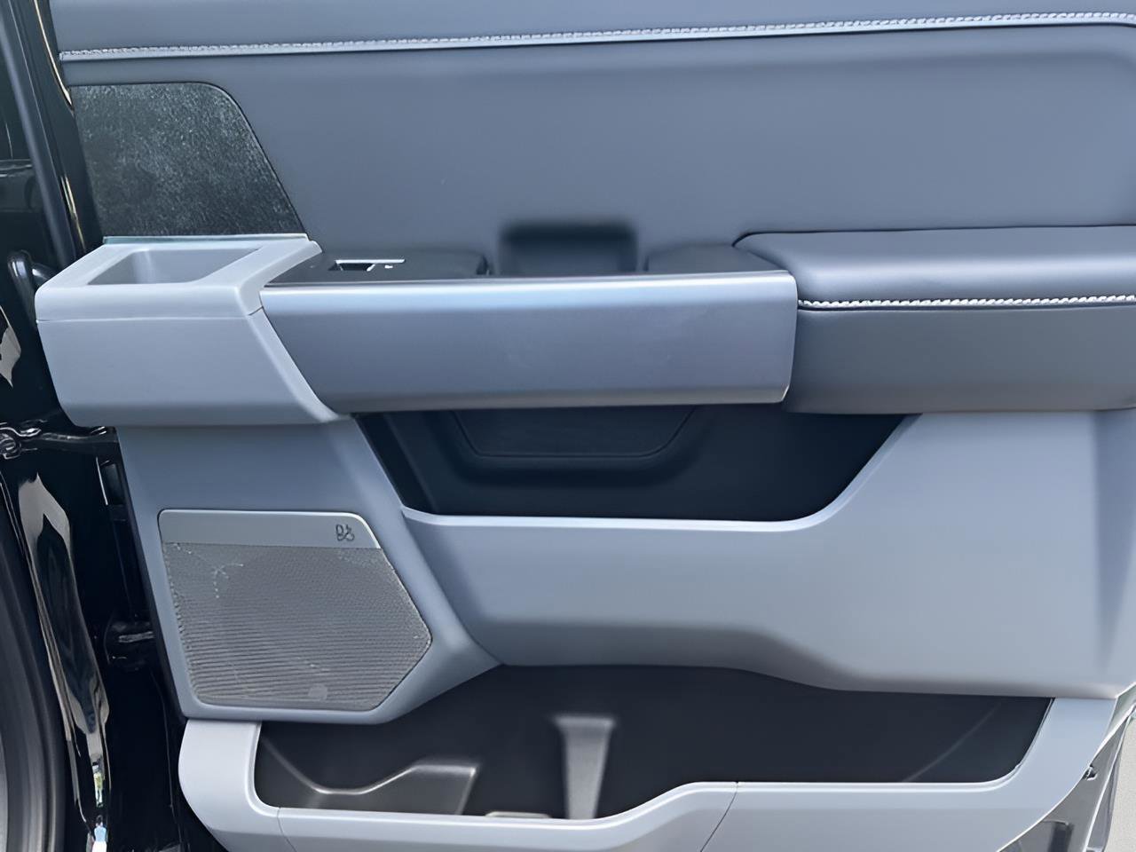 New 2025 Ford F150 Lightning Flash AWD/4WD image 25