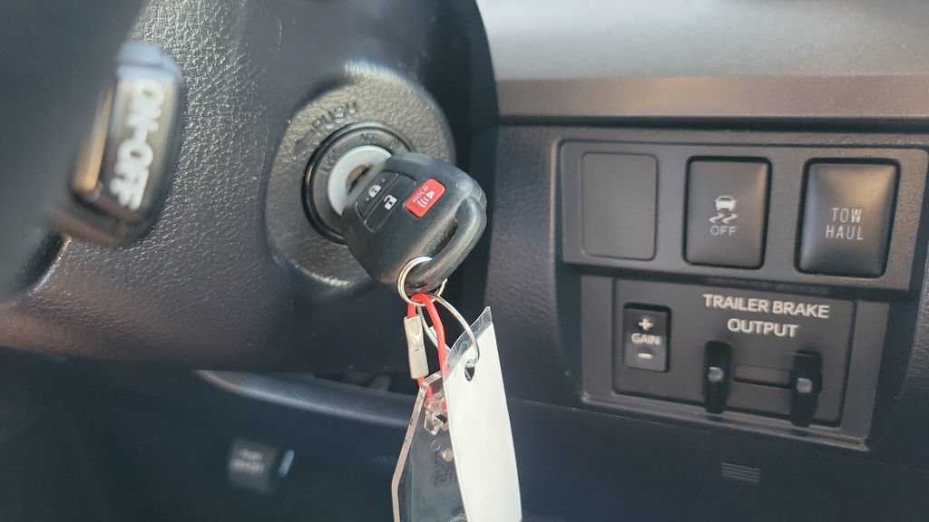 Used 2019 Toyota Tundra SR5 RWD image 26